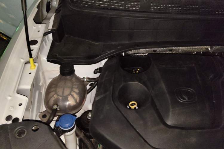 Used CHANGAN CS35PLUS 2023 Enjoy Edition 1.4T DCT Luxury Model Engine Bay Right