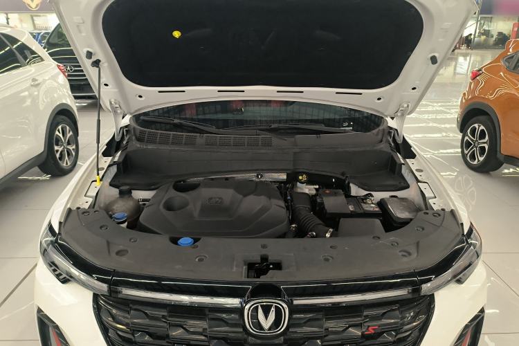 Used CHANGAN CS35PLUS 2023 Enjoy Edition 1.4T DCT Luxury Model Engine Bay