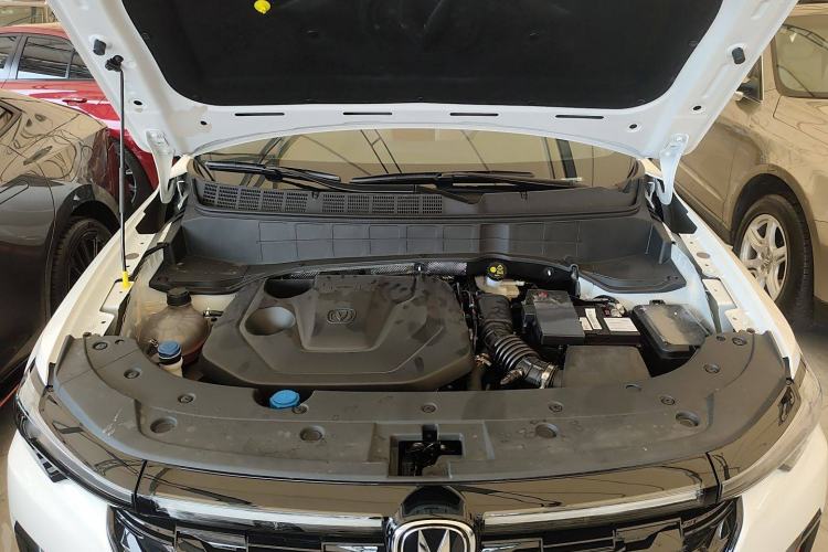 Used CHANGAN CS35PLUS 2023 Enjoy Edition 1.4T DCT Luxury Model Engine Bay