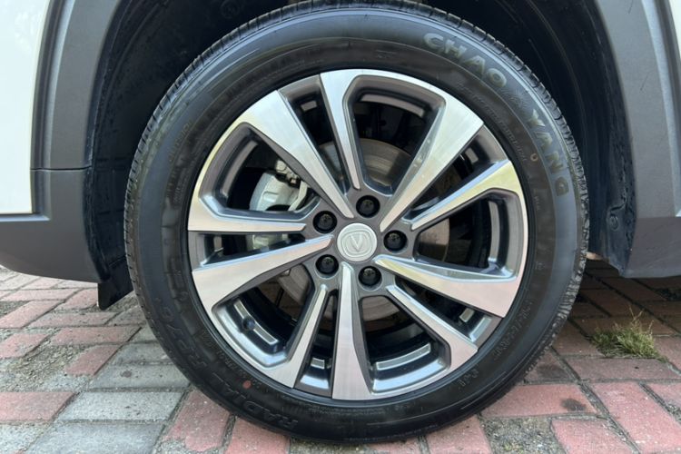 Used CHANGAN CS35PLUS 2023 Enjoy Edition 1.4T DCT Luxury Model Exterior 1