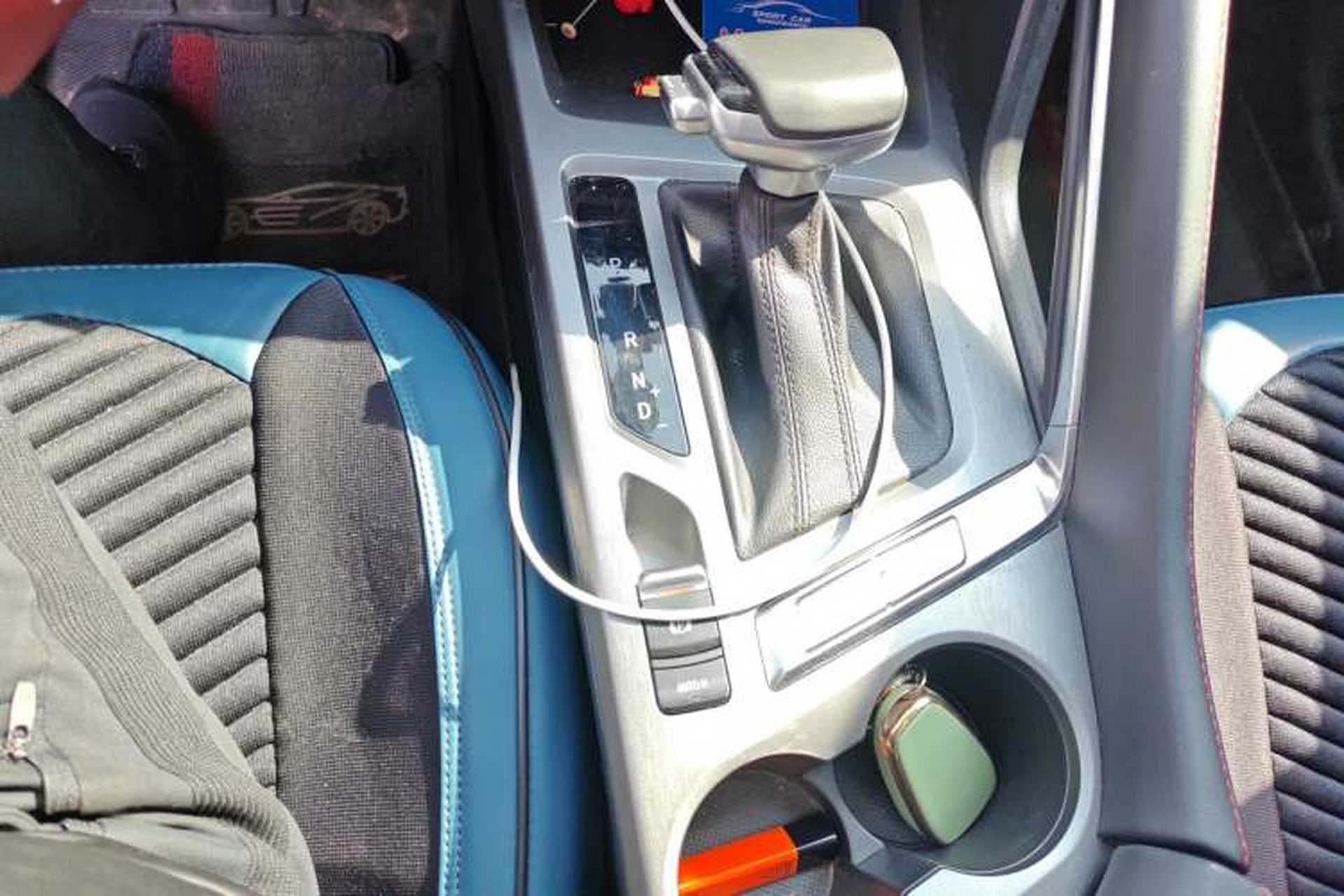 Used CHANGAN CS35PLUS 2023 Enjoy Edition 1.4T DCT Luxury Model Gear Lever