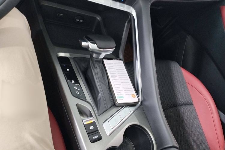 Used CHANGAN CS35PLUS 2023 Enjoy Edition 1.4T DCT Luxury Model Gear Lever