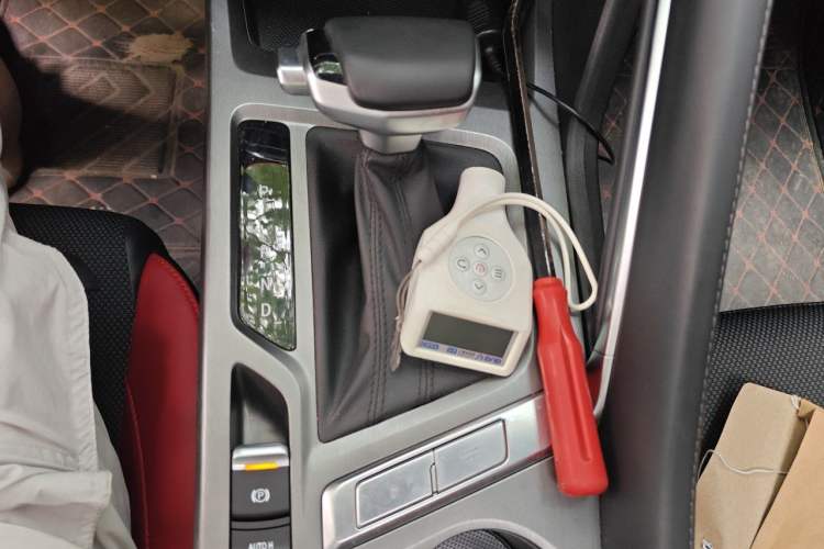 Used CHANGAN CS35PLUS 2023 Enjoy Edition 1.4T DCT Luxury Model Gear Lever