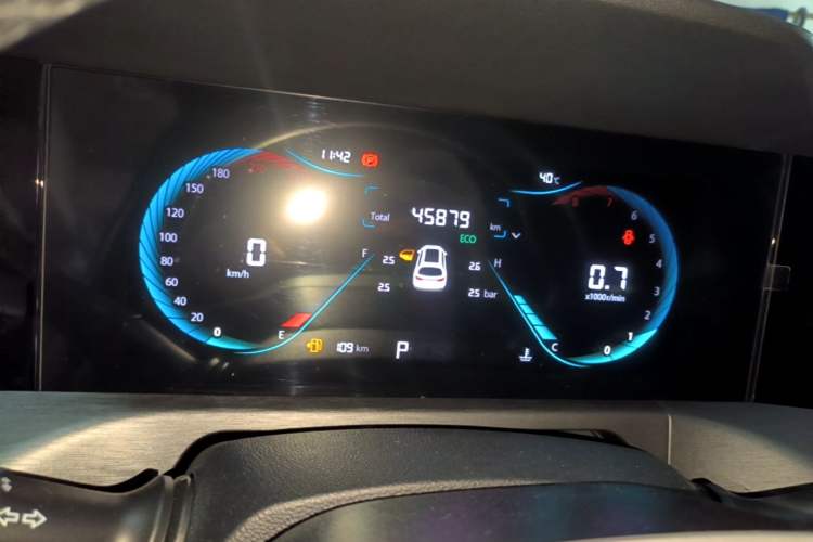 Used CHANGAN CS35PLUS 2023 Enjoy Edition 1.4T DCT Luxury Model Instrument Cluster