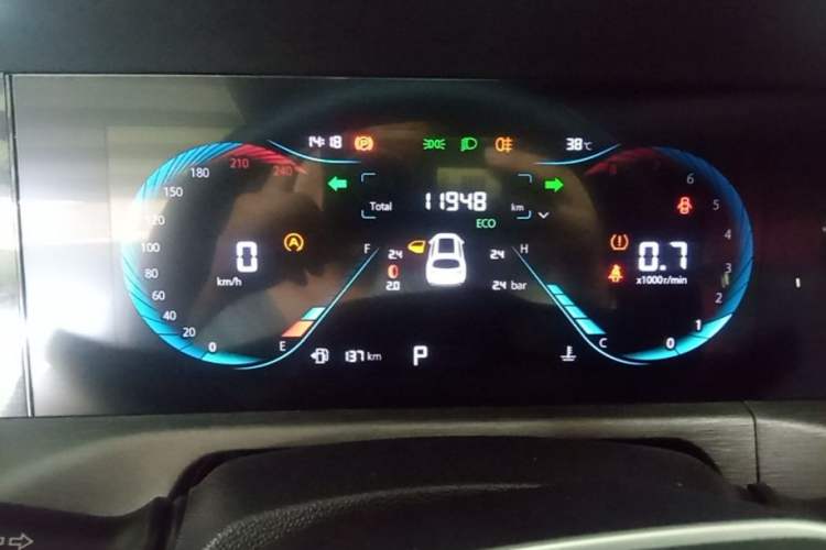 Used CHANGAN CS35PLUS 2023 Enjoy Edition 1.4T DCT Luxury Model Instrument Cluster