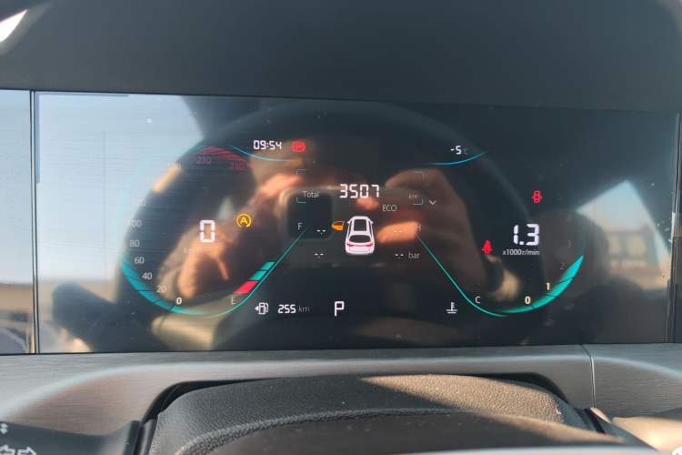 Used CHANGAN CS35PLUS 2023 Enjoy Edition 1.4T DCT Luxury Model Instrument Cluster