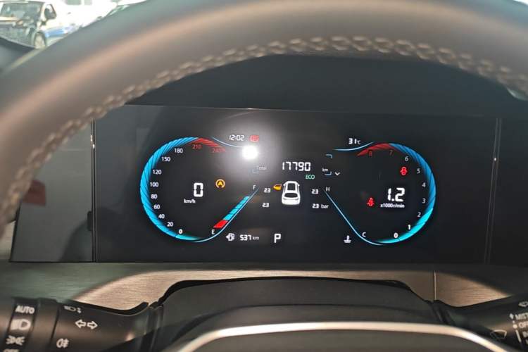 Used CHANGAN CS35PLUS 2023 Enjoy Edition 1.4T DCT Luxury Model Instrument Cluster
