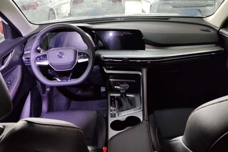 Used CHANGAN CS35PLUS 2023 Enjoy Edition 1.4T DCT Luxury Model Interior 2