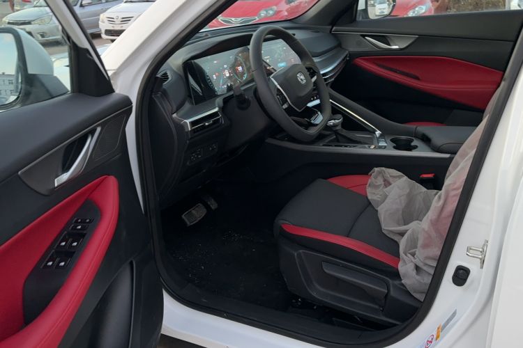 Used CHANGAN CS35PLUS 2023 Enjoy Edition 1.4T DCT Luxury Model Interior 2