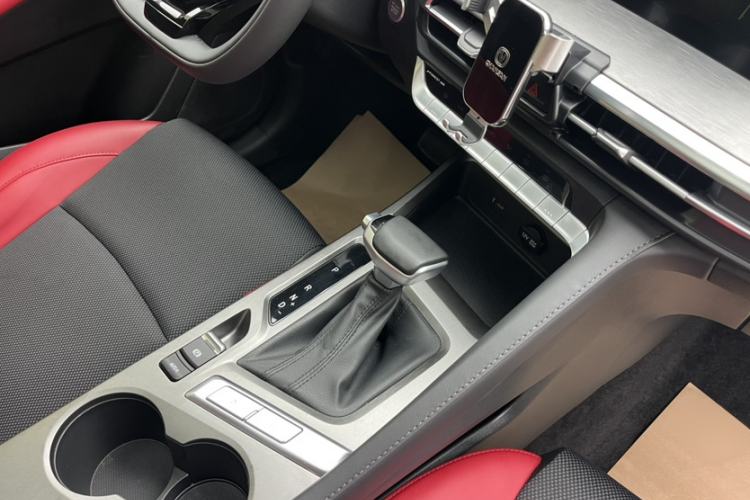 Used CHANGAN CS35PLUS 2023 Enjoy Edition 1.4T DCT Luxury Model Interior 6