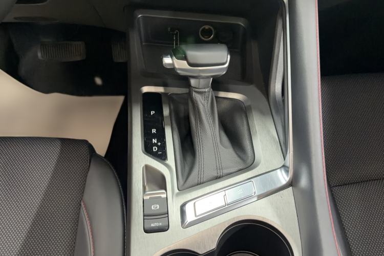Used CHANGAN CS35PLUS 2023 Enjoy Edition 1.4T DCT Luxury Model Interior 6