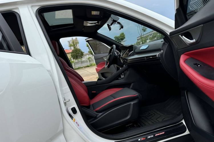 Used CHANGAN CS35PLUS 2023 Enjoy Edition 1.4T DCT Luxury Model Interior 9