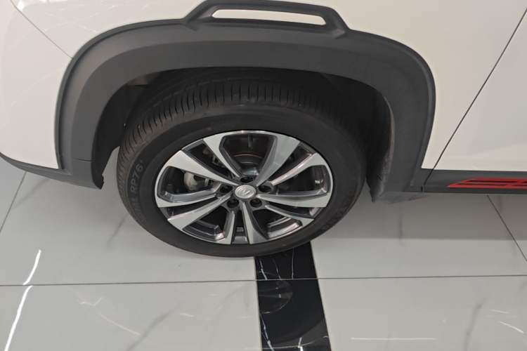 Used CHANGAN CS35PLUS 2023 Enjoy Edition 1.4T DCT Luxury Model Left Front Wheel Hub