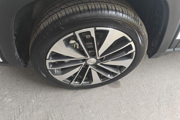 Used CHANGAN CS35PLUS 2023 Enjoy Edition 1.4T DCT Prestige Model Left Front Wheel Hub