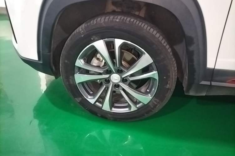 Used CHANGAN CS35PLUS 2023 Enjoy Edition 1.4T DCT Luxury Model Left Front Wheel Hub