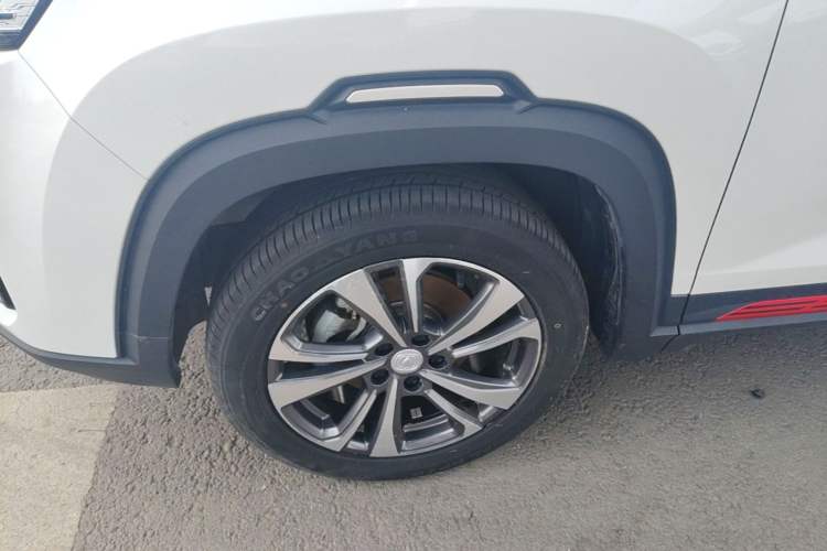 Used CHANGAN CS35PLUS 2023 Enjoy Edition 1.4T DCT Luxury Model Left Front Wheel Hub
