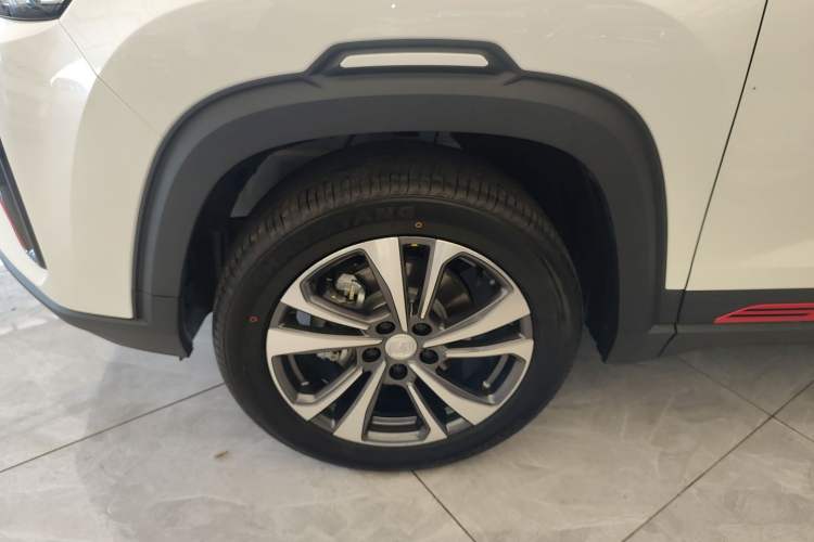Used CHANGAN CS35PLUS 2023 Enjoy Edition 1.4T DCT Luxury Model Left Front Wheel Hub