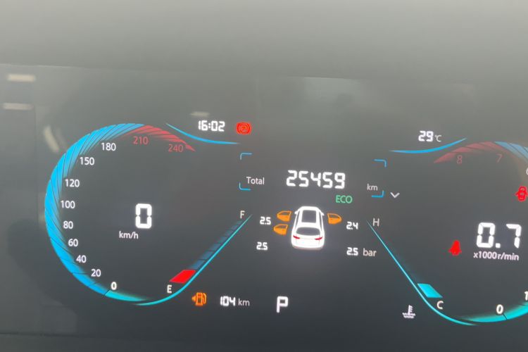 Used CHANGAN CS35PLUS 2023 Enjoy Edition 1.4T DCT Luxury Model Odometer Close Up