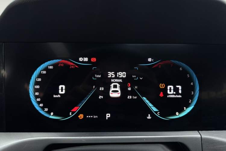 Used CHANGAN CS35PLUS 2023 Enjoy Edition 1.4T DCT Luxury Model Odometer Close Up