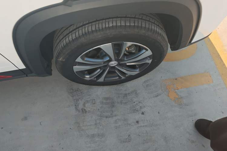 Used CHANGAN CS35PLUS 2023 Enjoy Edition 1.4T DCT Luxury Model Right Front Wheel Hub