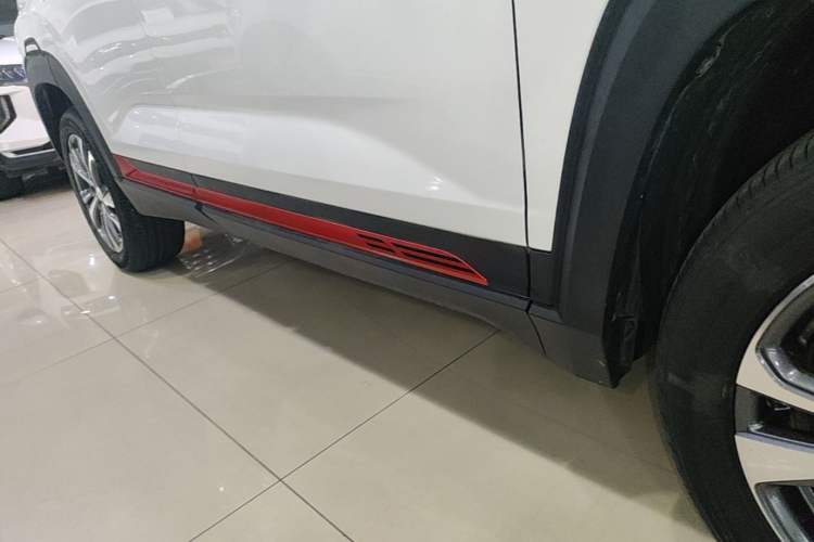 Used CHANGAN CS35PLUS 2023 Enjoy Edition 1.4T DCT Luxury Model Right Side Sill