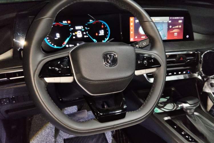 Used CHANGAN CS35PLUS 2023 Enjoy Edition 1.4T DCT Luxury Model Steering Wheel