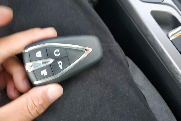 Used CHANGAN CS35PLUS 2023 Enjoy Edition 1.4T DCT Luxury Model Vehicle Key