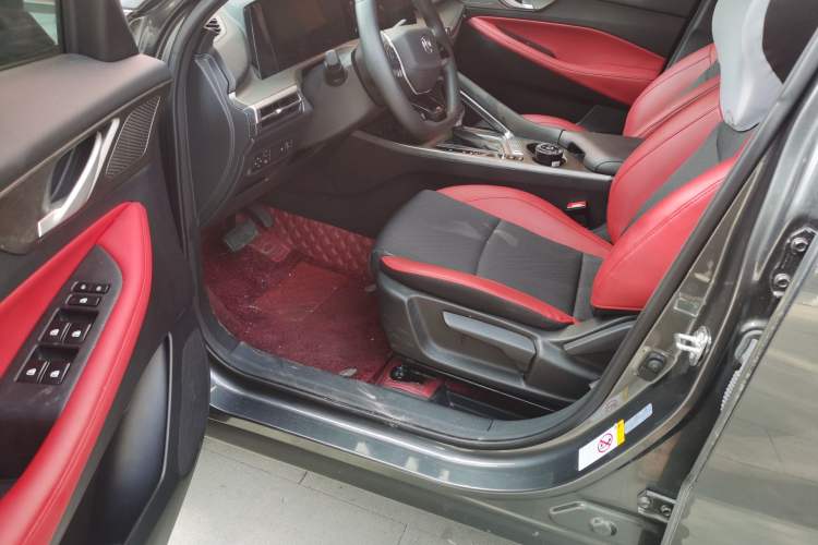 Used CHANGAN CS35PLUS 2024 Blue Whale NE 1.4T DCT Deluxe Edition Driver Seat