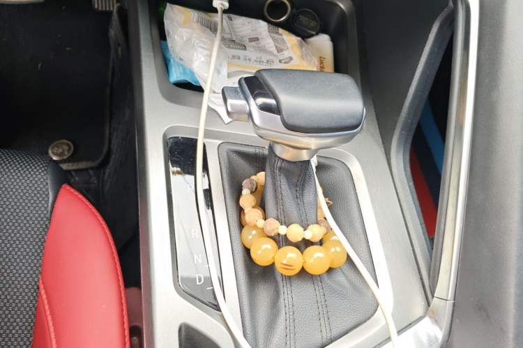 Used CHANGAN CS35PLUS 2024 Blue Whale NE 1.4T DCT Deluxe Edition Gear Lever