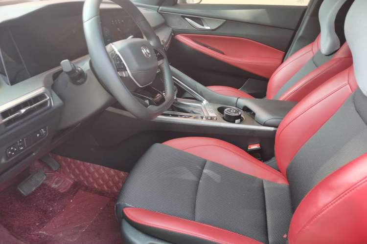 Used CHANGAN CS35PLUS 2024 Blue Whale NE 1.4T DCT Deluxe Edition Left Front Seat