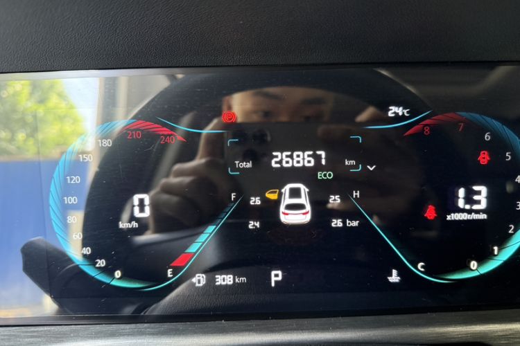 Used CHANGAN CS35PLUS 2024 Blue Whale NE 1.4T DCT Deluxe Edition Odometer Close Up