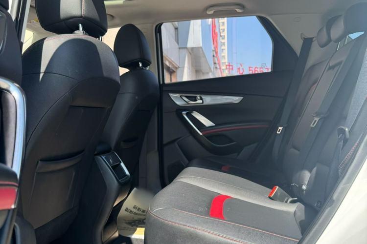 Used CHANGAN CS55 2018 1.5T Automatic Colorful Edition China V Standard Interior 6