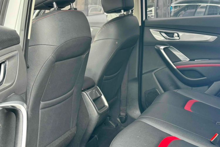 Used CHANGAN CS55 2018 1.5T Automatic Colorful Edition China V Standard Interior 8