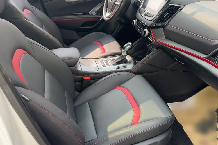 Used CHANGAN CS55 2018 1.5T Automatic Colorful Edition China V Standard Right Front Seat