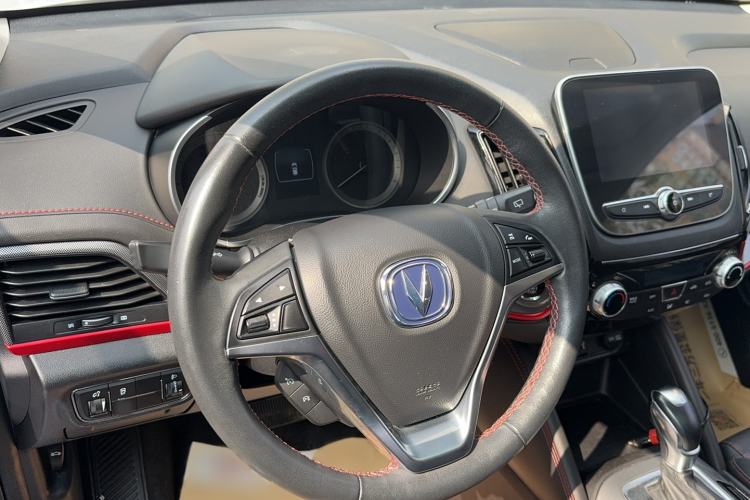 Used CHANGAN CS55 2018 1.5T Automatic Colorful Edition China V Standard Steering Wheel