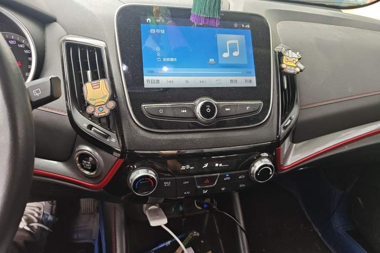 Used CHANGAN CS55 2017 1.5T Automatic Colorful Edition Audio And AC Panel
