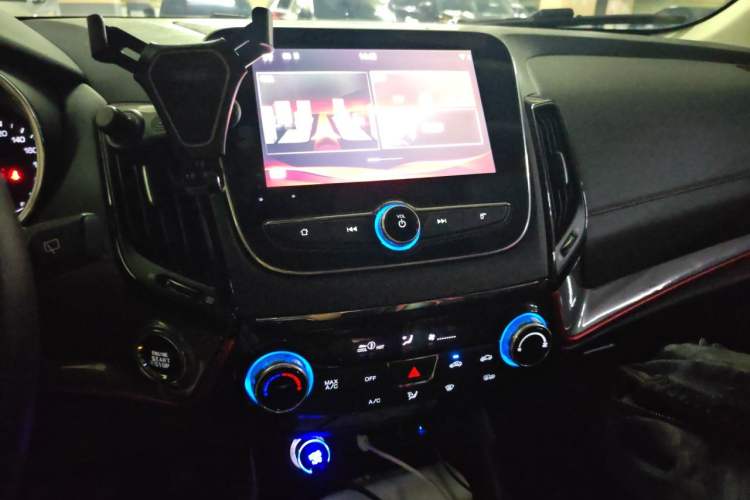 Used CHANGAN CS55 2017 1.5T Automatic Xuan Dong Model Audio And AC Panel