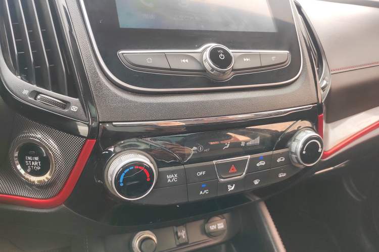 Used CHANGAN CS55 2017 1.5T Automatic Xuan Dong Model Audio And AC Panel
