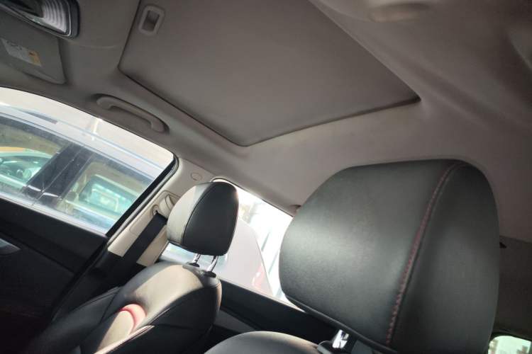 Used CHANGAN CS55 2017 1.5T Automatic Colorful Edition Headliner