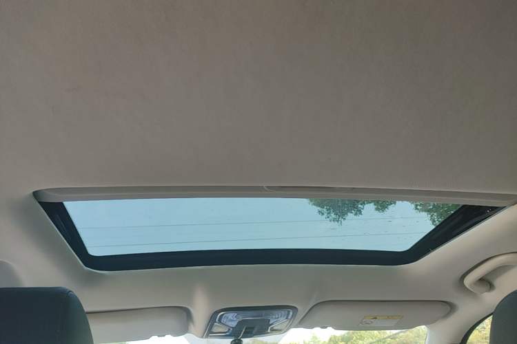 Used CHANGAN CS55 2017 1.5T Manual Colorful Edition Headliner