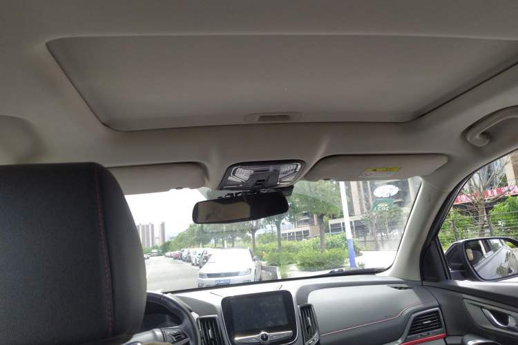 Used CHANGAN CS55 2017 1.5T Automatic Colorful Edition Headliner