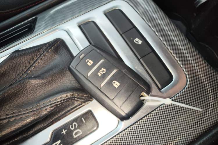 Used CHANGAN CS55 2017 1.5T Automatic Colorful Edition Interior 1