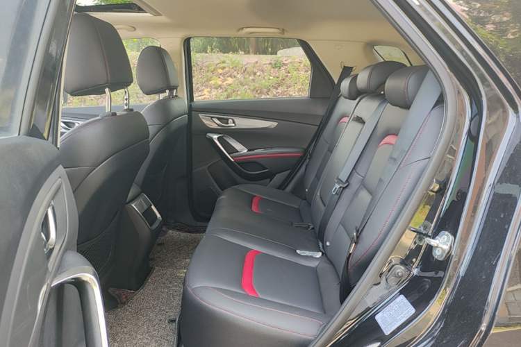 Used CHANGAN CS55 2017 1.5T Manual Colorful Edition Left Rear Seat