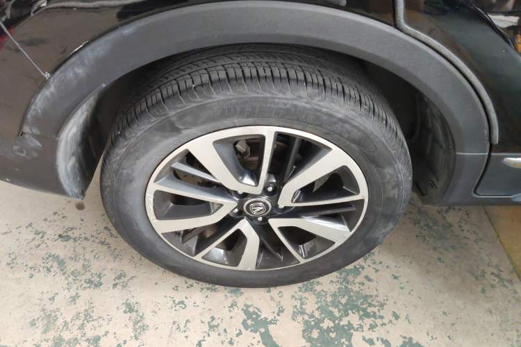 Used CHANGAN CS55 2017 1.5T Automatic Showoff Model Right Rear Wheel Hub
