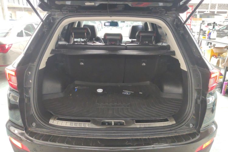 Used CHANGAN CS55 2017 1.5T Automatic Showoff Model Trunk