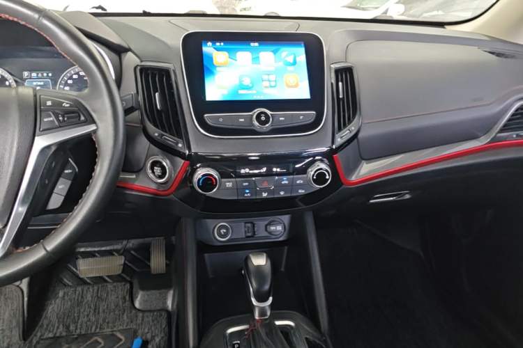 Used CHANGAN CS55 2017 1.5T Automatic Colorful Edition Audio And AC Panel