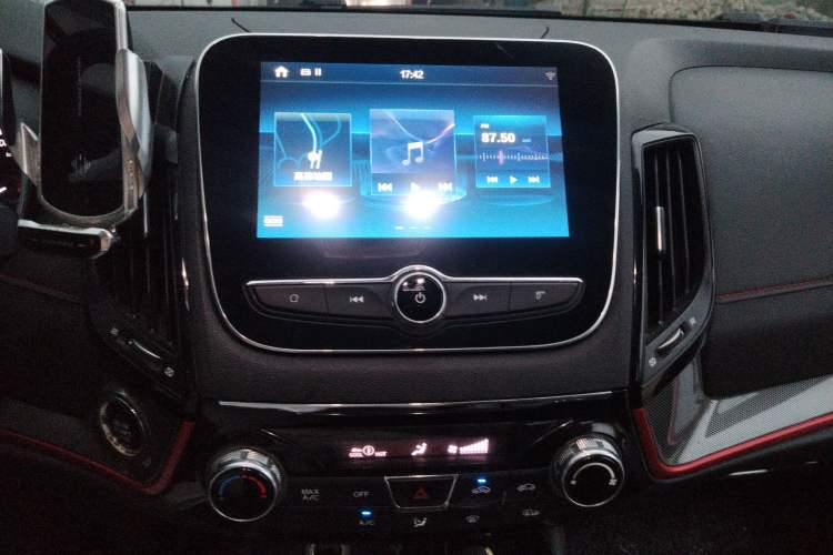 Used CHANGAN CS55 2017 1.5T Manual Xuan Dong Model Audio And AC Panel