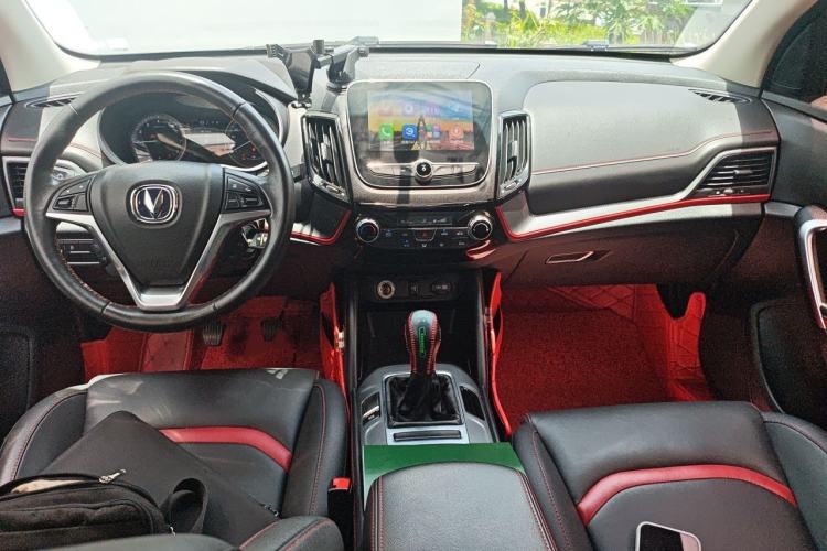 Used CHANGAN CS55 2017 1.5T Manual Colorful Edition Center Console