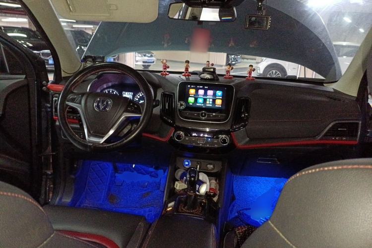 Used CHANGAN CS55 2017 1.5T Manual Colorful Edition Center Console