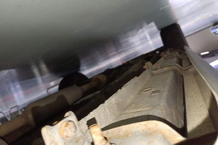 Used CHANGAN CS55 2017 1.5T Manual Colorful Edition Chassis Rear Left